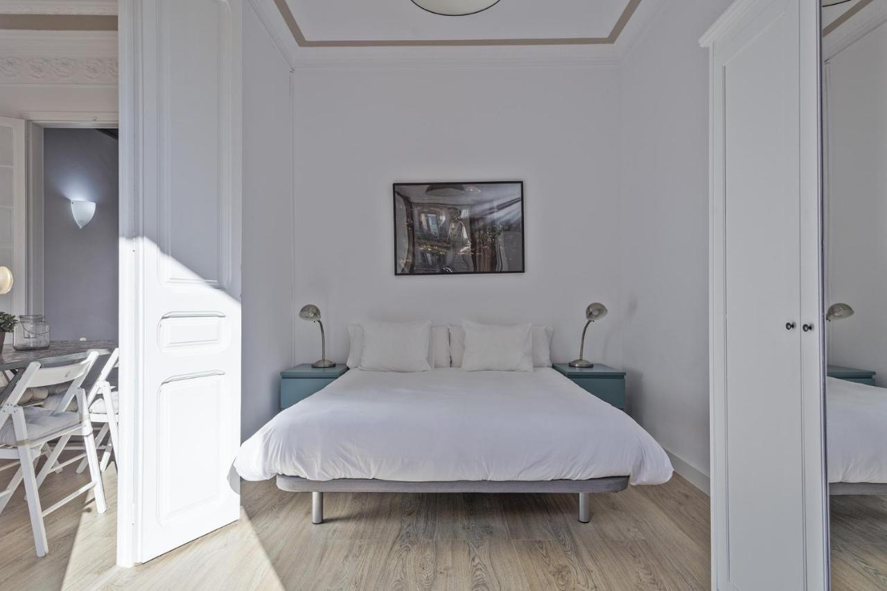 The White Flats Eixample Apartment Barcelona Exterior photo